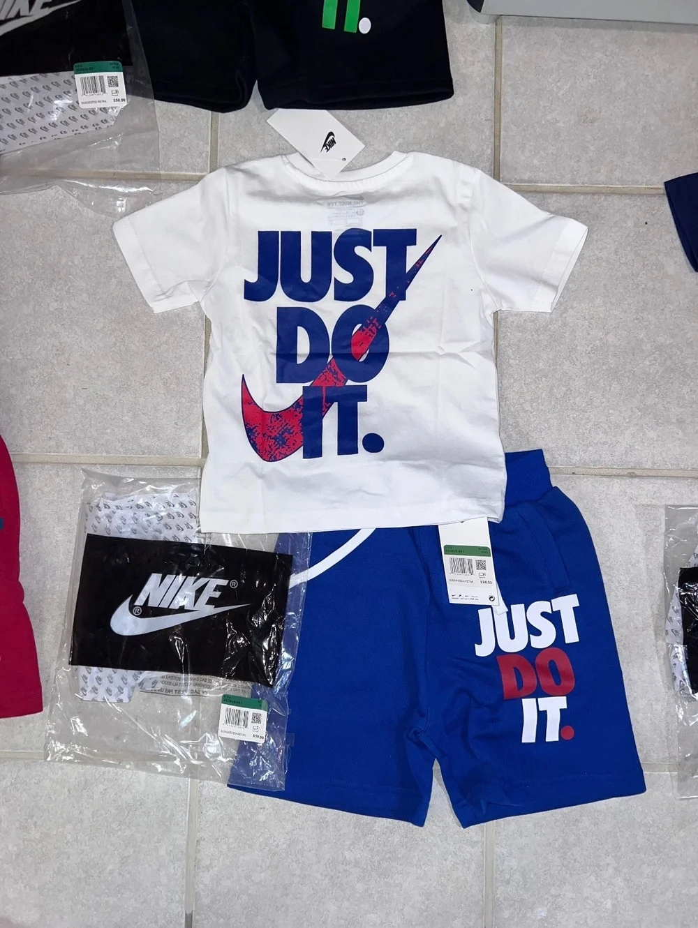 Kids Nike short/shirt set youth XS 5/6t
